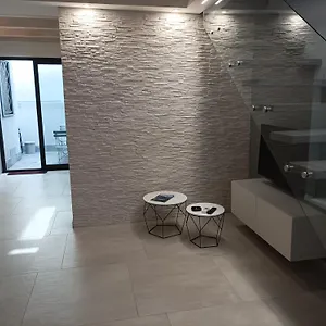 https://carlos-home.taorminaitalyhotels.com
